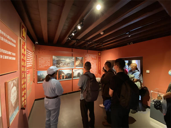 微信图片_20210615152037 微信图片_20210615152037